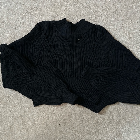 Aritzia Wilfred Black Goulaine sweater - Picture 5 of 5
